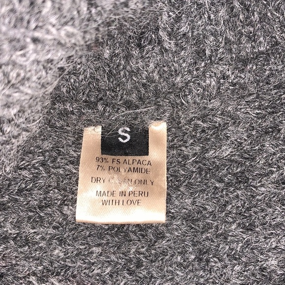 VPL Alpaca Gray Cardigan Sweater Sz Small - Picture 11 of 11